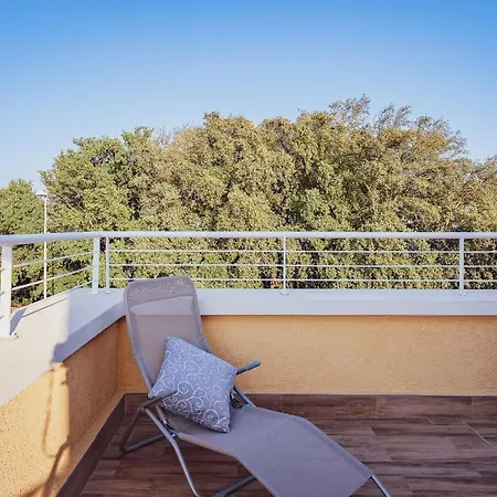 Milu Apartment *